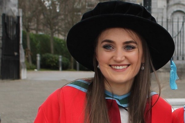 Dr Lisa Helen graduates with her PhD Tyndall National Institute, University College Cork