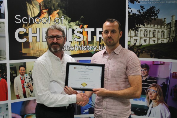 Tyndall PhD student Stephen Rhatigan is the winner of this year’s School of Chemistry (UCC) postgraduate prize
